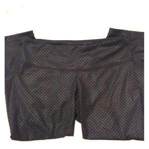 Lululemon | Cropped Athletic Pants